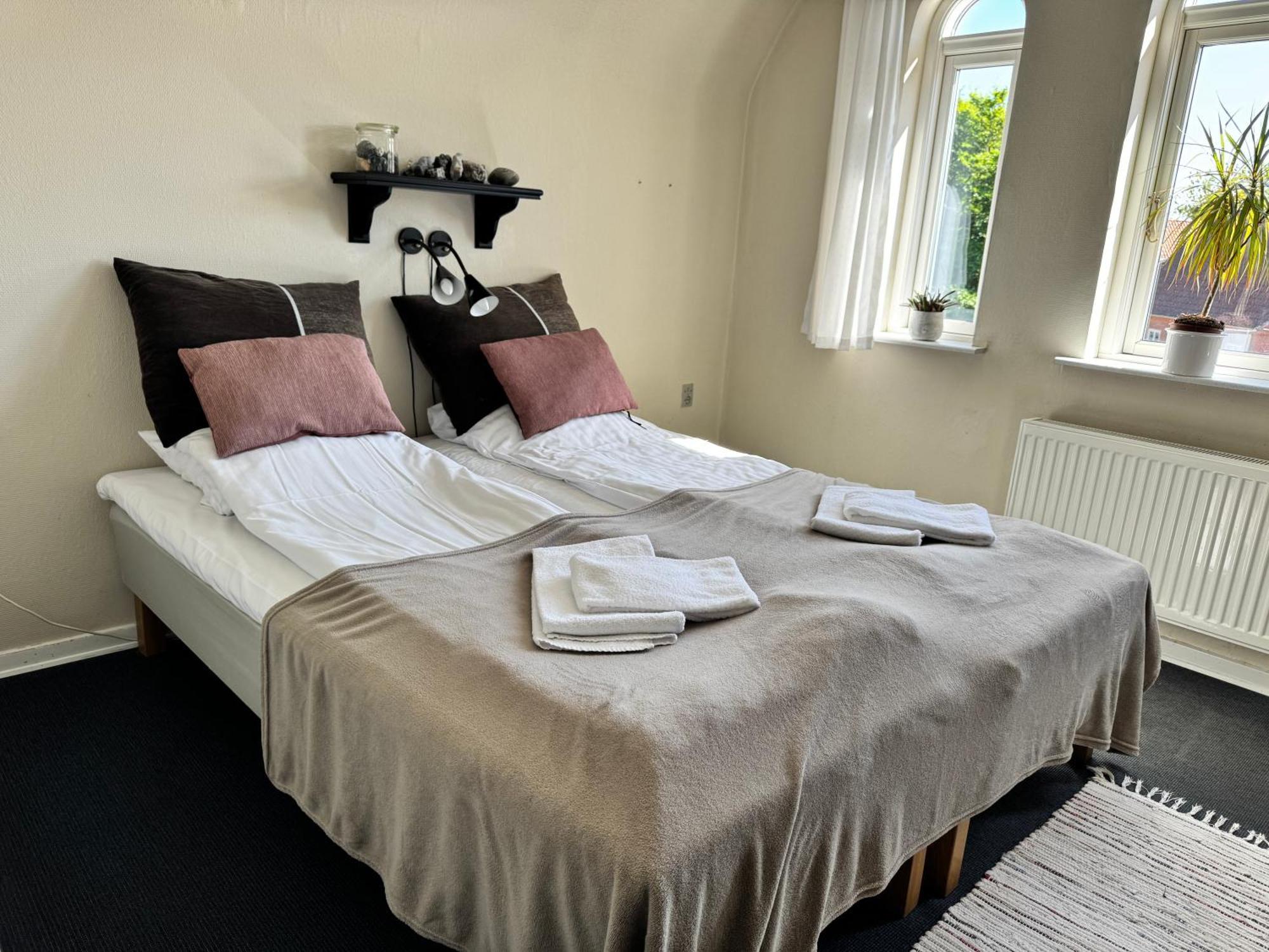 Gredstedbro Hotel Buitenkant foto