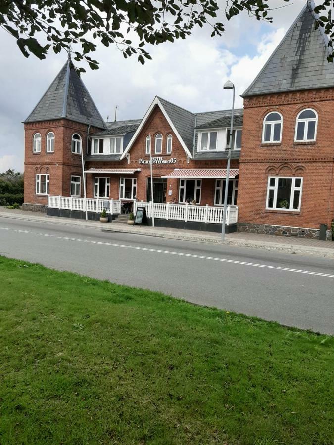 Gredstedbro Hotel Buitenkant foto